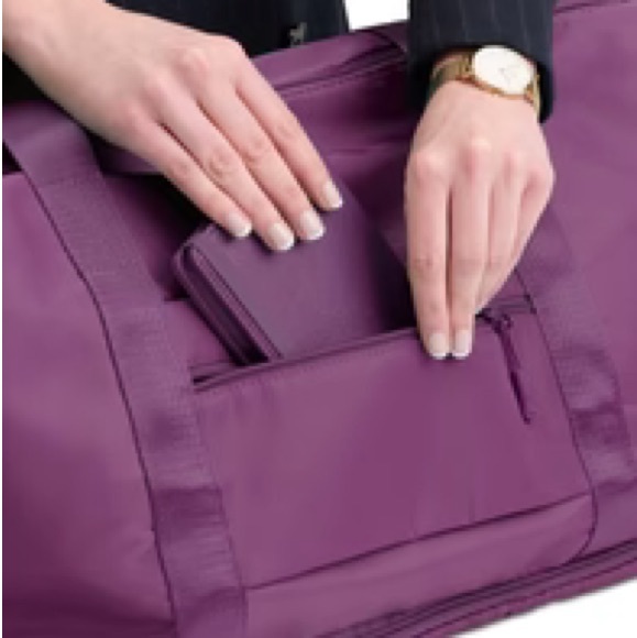 NWT The Foldie Travel Bag in Plum Purple - Picture 7 of 16